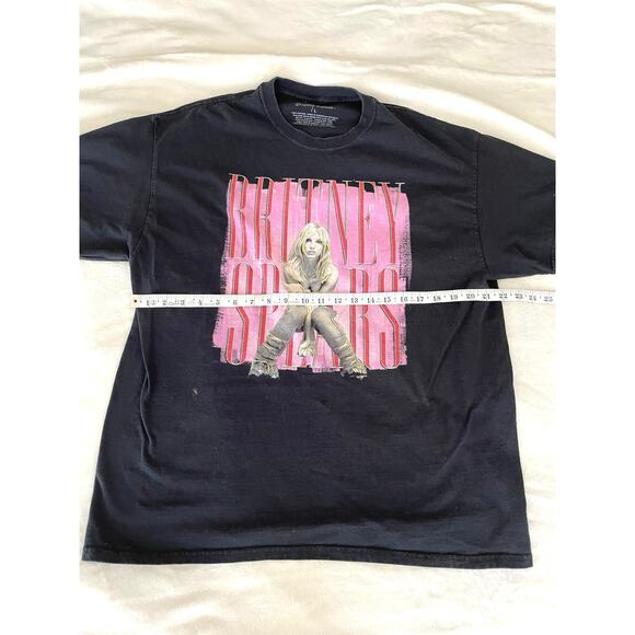 Britney Spears Pink Graphic T-Shirt Size Large 2021 - Picture 3 of 6